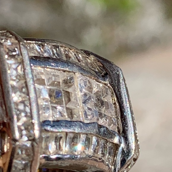 Sterling Silver 925 Cubic Zirconia Ring - Picture 4 of 12